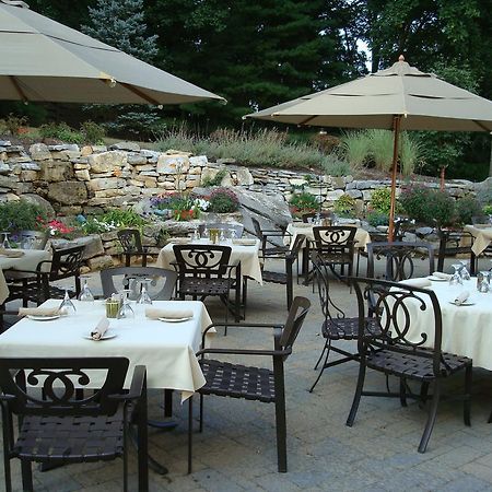 Bavarian Inn Шепердстаун Экстерьер фото